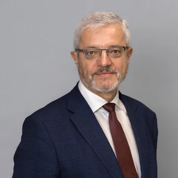 Dr. Ignacio Fernández Lozano