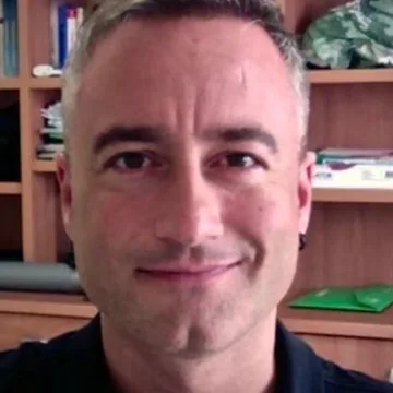 Dr. Miguel Ángel Simón García.