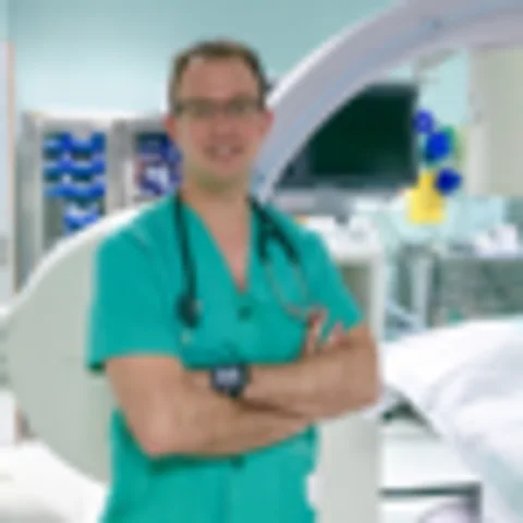 Dr. Víctor Manuel Hidalgo Olivares